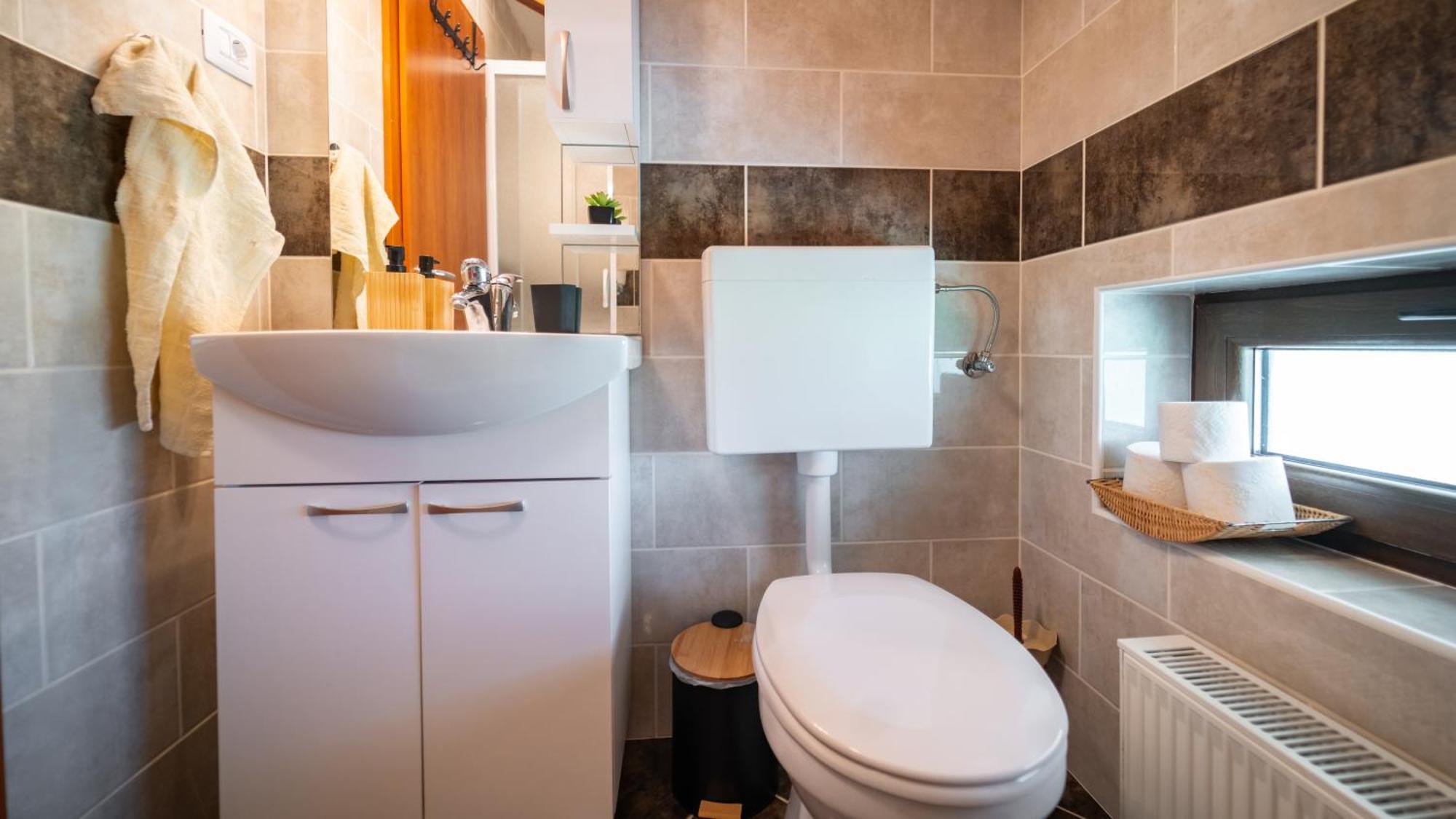 Specious Apartment Manitu In Forest Countryside Fuzine Bagian luar foto